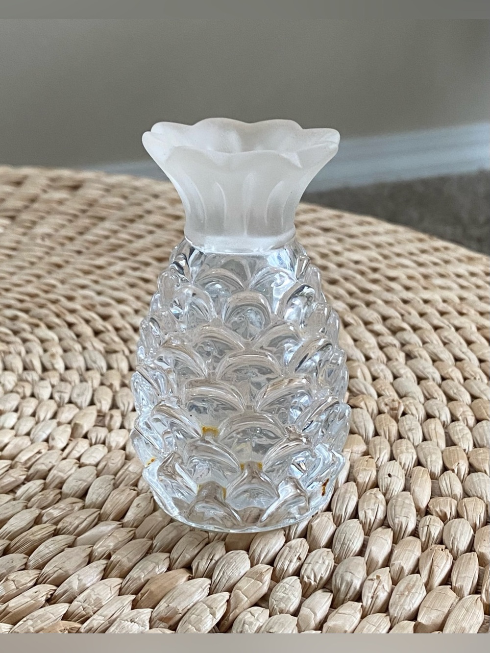 VTG Lenox Full Lead Crystal Hospitality Pineapple Salt / Pepper Shaker